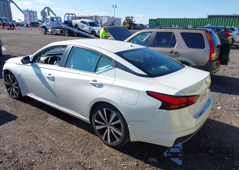 2019 Nissan Altima 2.5 Sr z USA, uszkodzony, nr VIN 1N4BL4CVXKC244891